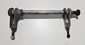 4v4-25389-00-00 Yamaha Rear Axle And Chain Tensioner Puller 1981 Yz250 Yz 250 81 Yz465 465