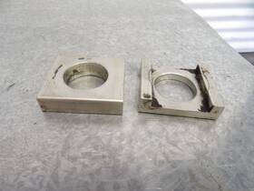 4vv-25389-00 Yamaha 01-05 Fz1 Rear Wheel Axle Chain Adjuster Blocks