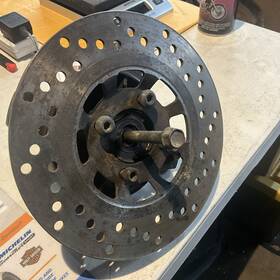 90185-08139-00 Yamaha 1989 Ysr50 Front Wheel Hub Rotor Axle Used