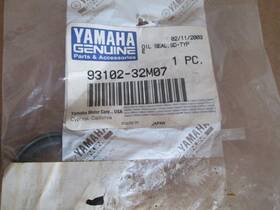 93102-32m07-00 Yamaha New Genuine Oem 2009-2021 Yz450f Rear Wheel Oil Seal