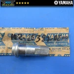 Nos Oem Yamaha 62-72 Yl Yg Mg Mj U5 G6 G7 Rear Sprocket Axle 102-25387-02-00. Fixed Price $8.21.